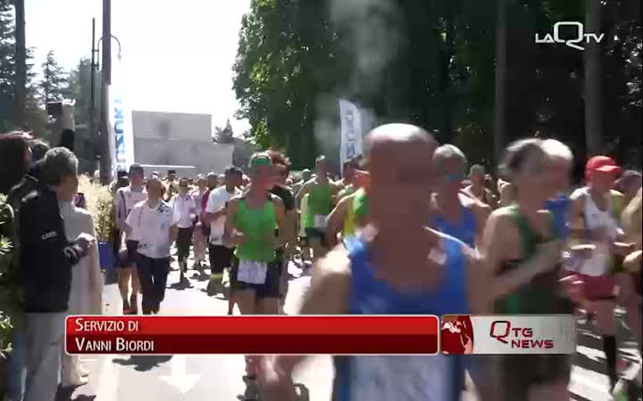 STRACITTADINA L'AQUILA 2023: 500 RUNNERS INVADONO LA CITTA'
